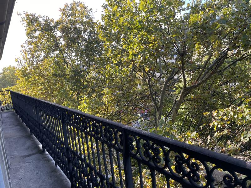 Bureau - 80 m² - 4 pièces