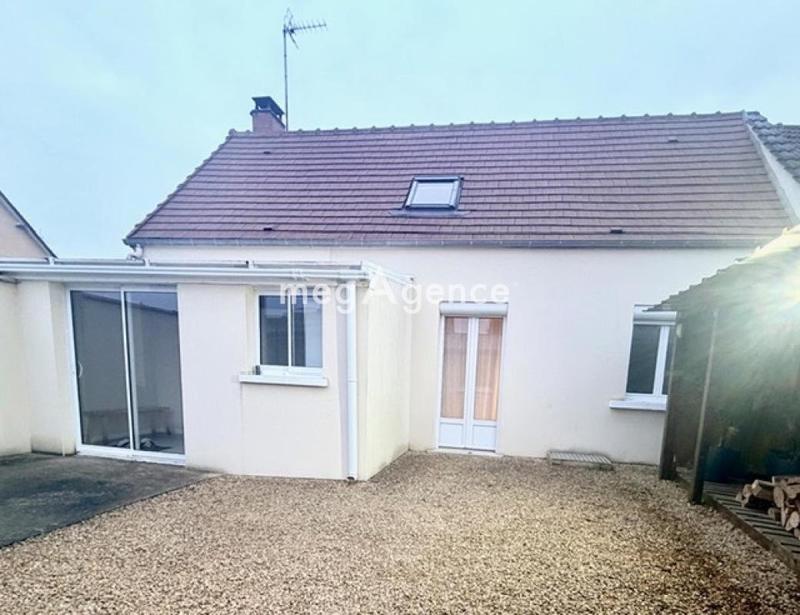 Maison - 83 m² - 4 pièces