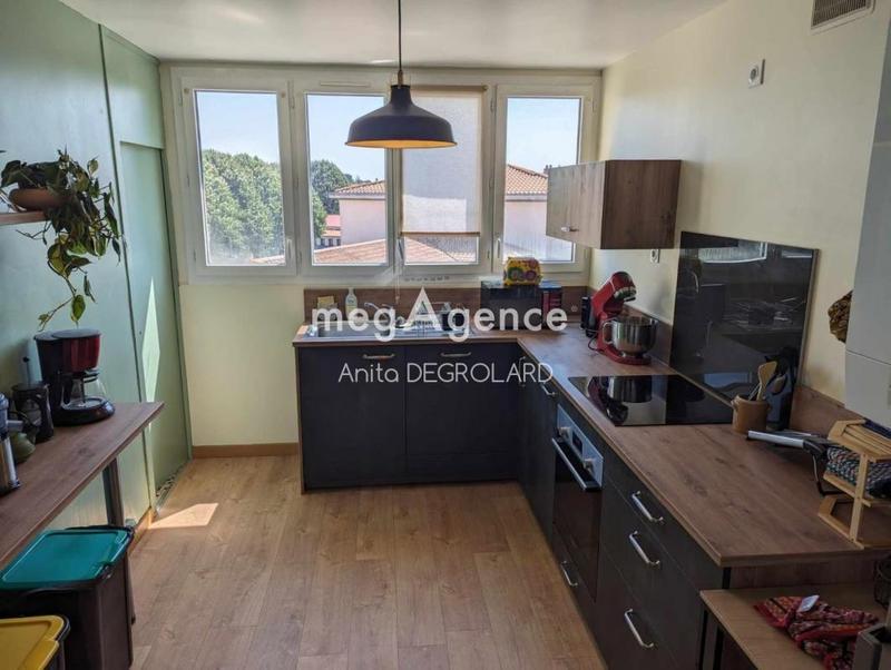 Appartement - 72 m² - 3 pièces