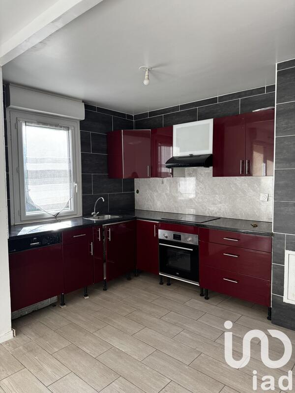 Appartement - 80 m² - 4 pièces