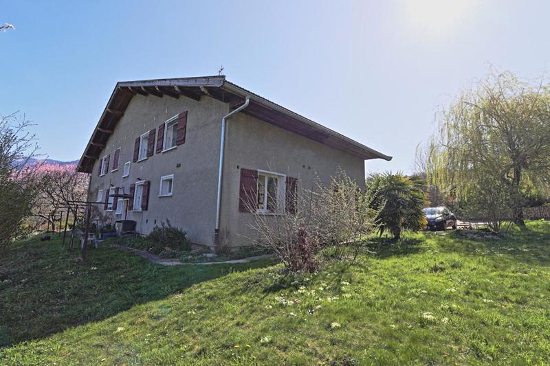 Maison - 163 m² - 7 pièces