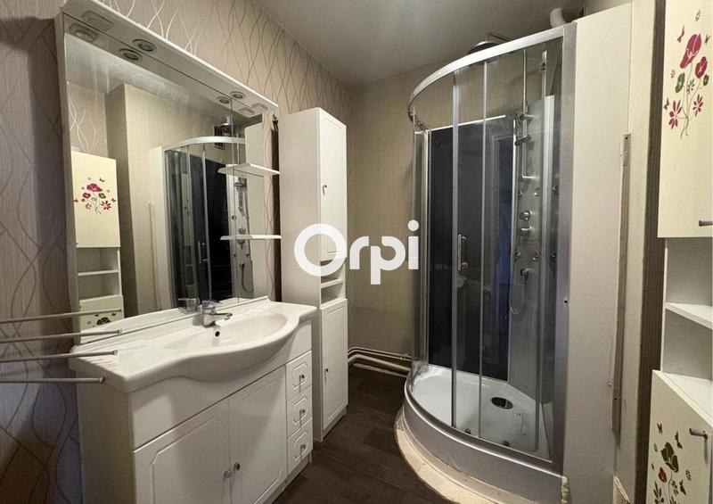 Appartement - 81 m² - 3 pièces