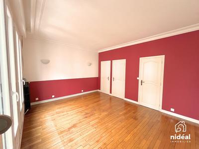 Appartement - 99 m² - 4 pièces