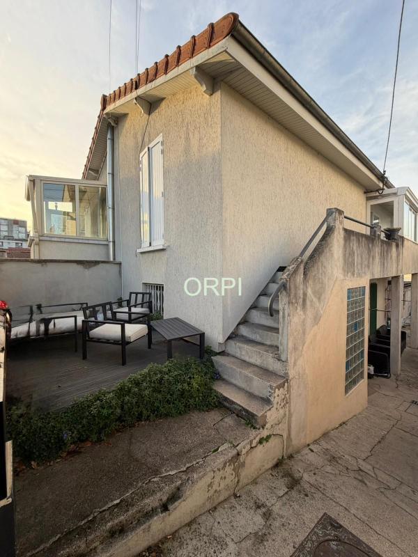 Maison - 64 m² - 3 pièces