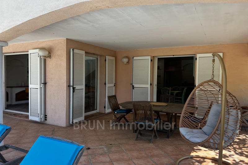 Villa - 280 m² - 7 pièces