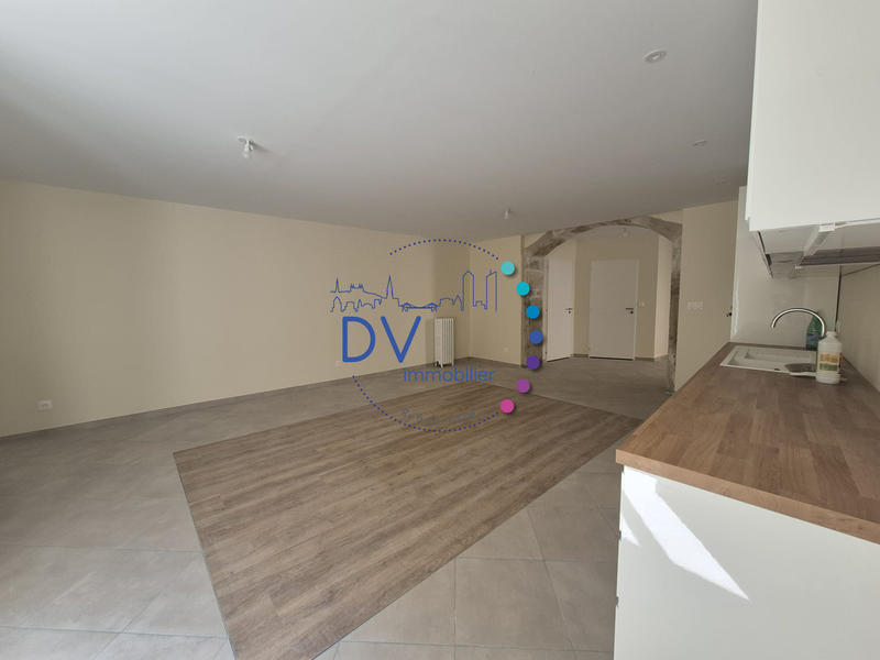 Appartement - 83 m² - 3 pièces