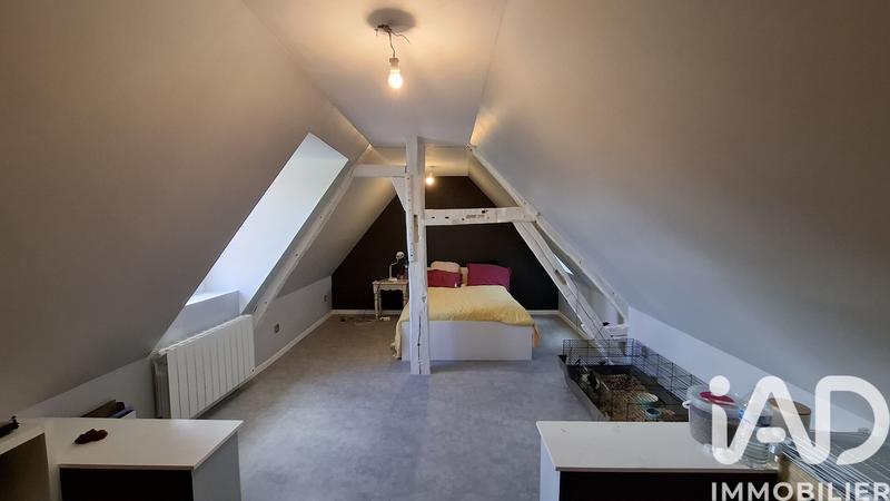 Maison - 218 m² - 7 pièces