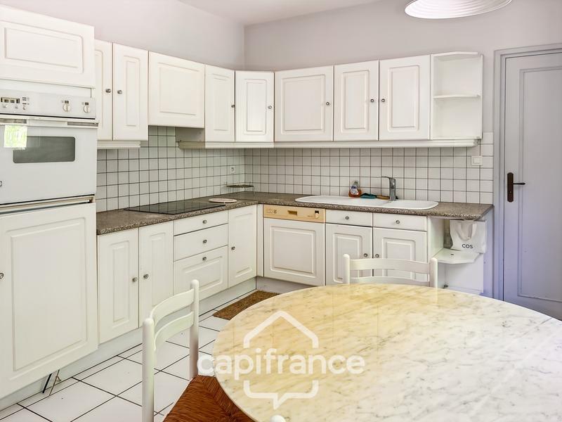 Maison - 176 m² - 7 pièces