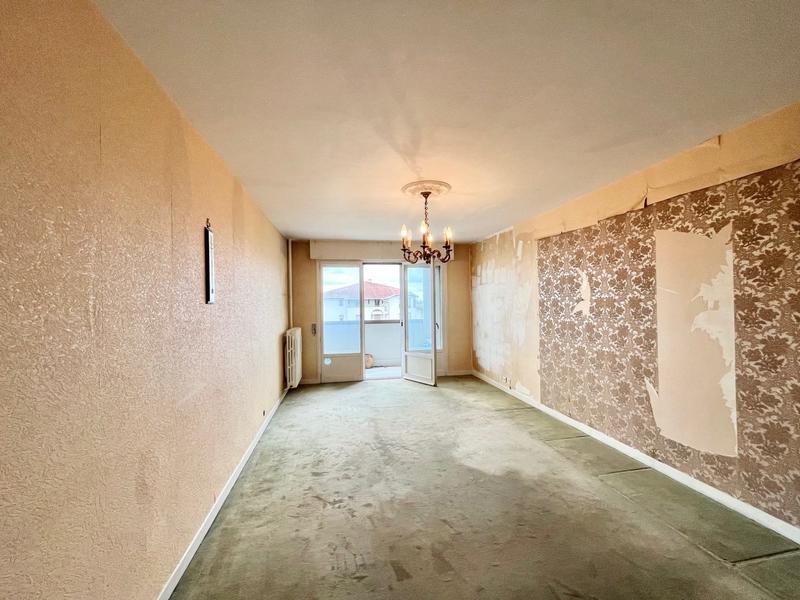 Appartement - 70 m² - 4 pièces