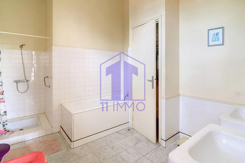 Maison ancienne - 409 m² - 10 pièces