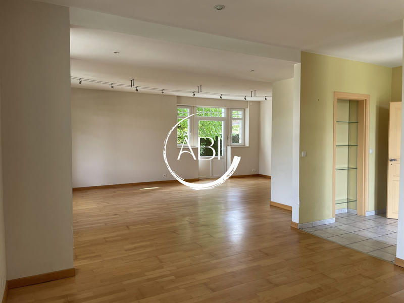 Maison ancienne - 150 m² - 4 pièces