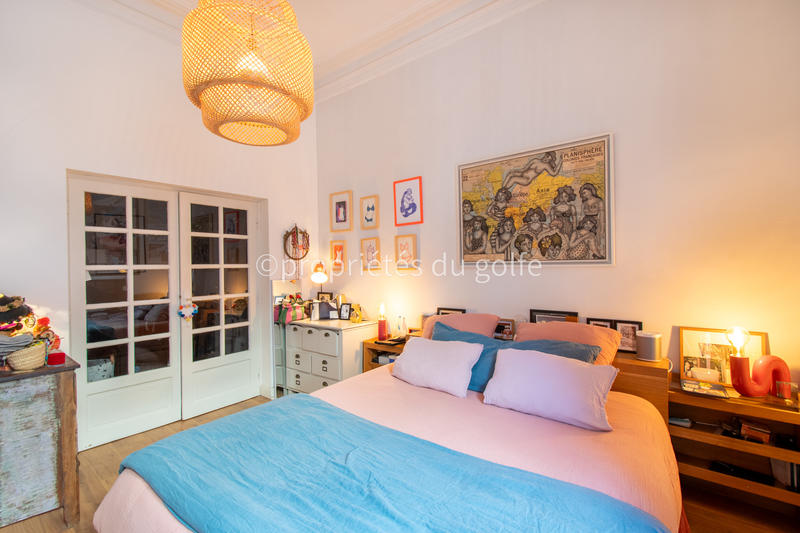 Appartement - 132 m² - 5 pièces