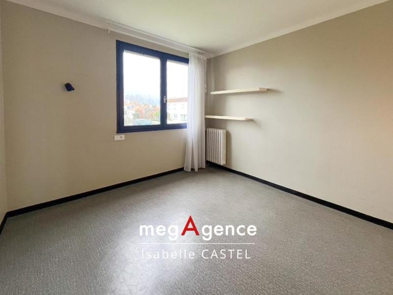 Maison traditionnelle - 104 m² - 6 pièces