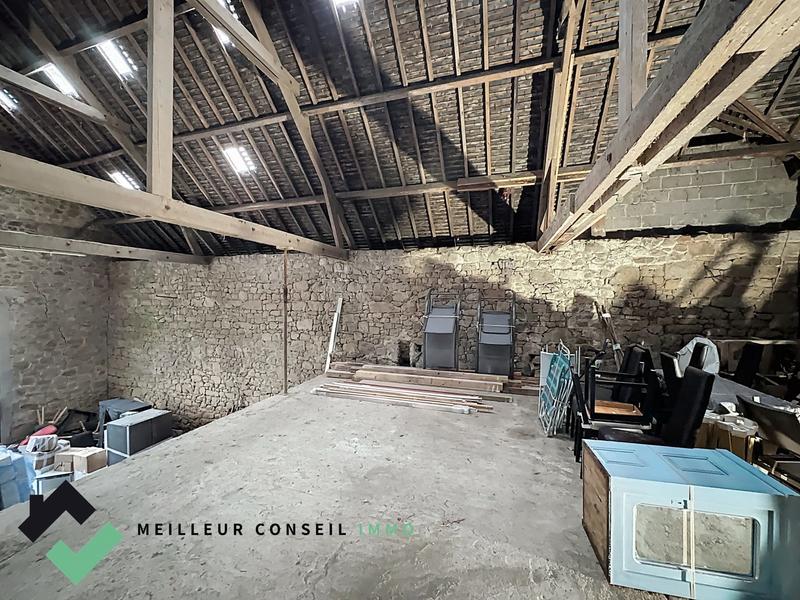 Maison ancienne - 183 m² - 3 pièces