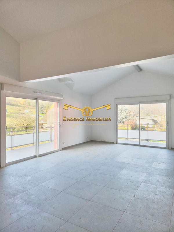 Appartement - 124 m² - 5 pièces