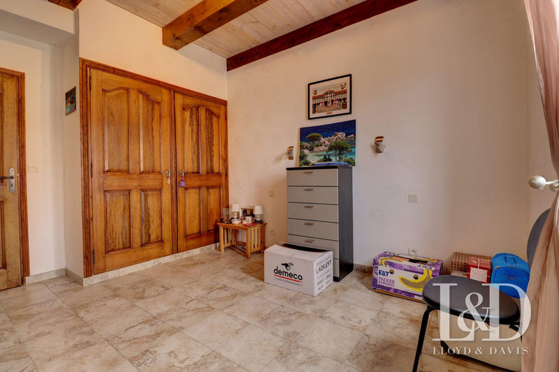 Maison - 175 m² - 6 pièces