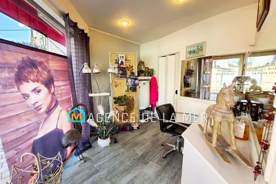 Fonds de commerce - Magasins - 22 m²