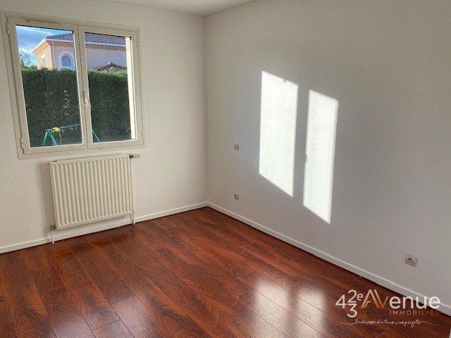 Maison - 122 m² - 5 pièces