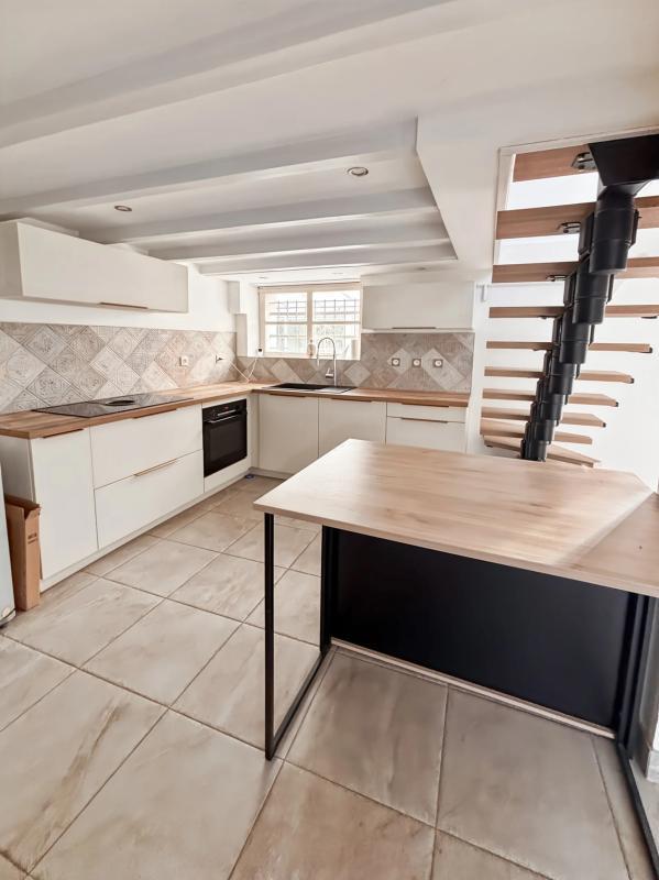 Maison - 136 m² - 4 pièces