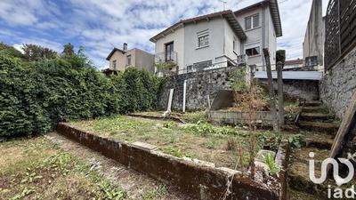 Maison - 83 m² - 4 pièces