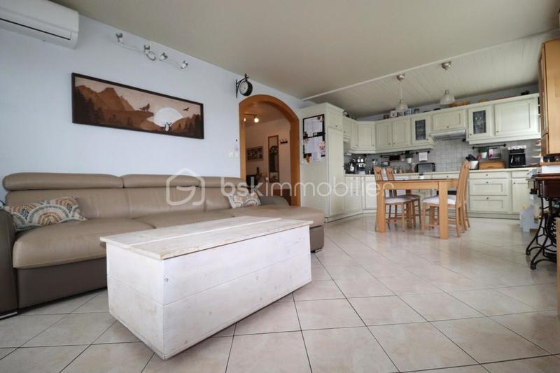 Appartement - 86 m² - 4 pièces