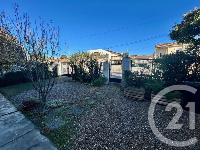 Appartement - 90 m² - 4 pièces