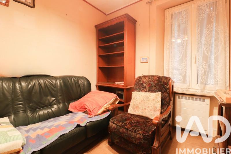 Maison - 92 m² - 5 pièces