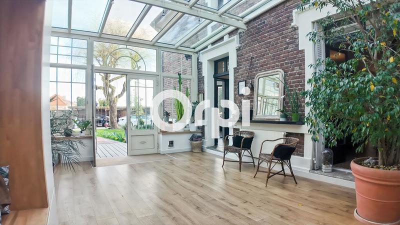 Propriété - 310 m² - 8 pièces