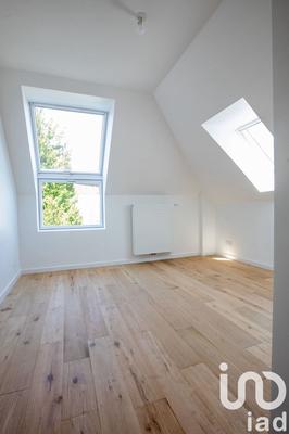 Maison - 180 m² - 6 pièces