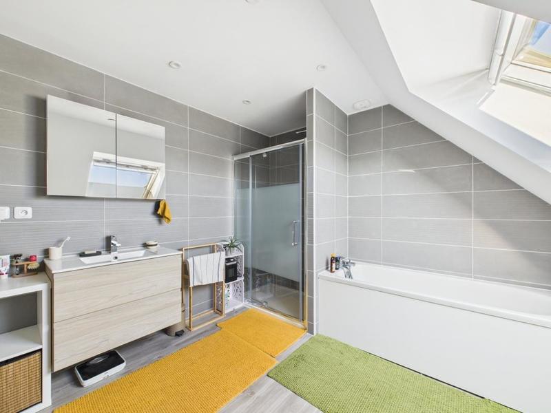 Maison - 113 m² - 5 pièces