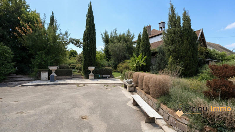 Maison ancienne - 150 m² - 3 pièces