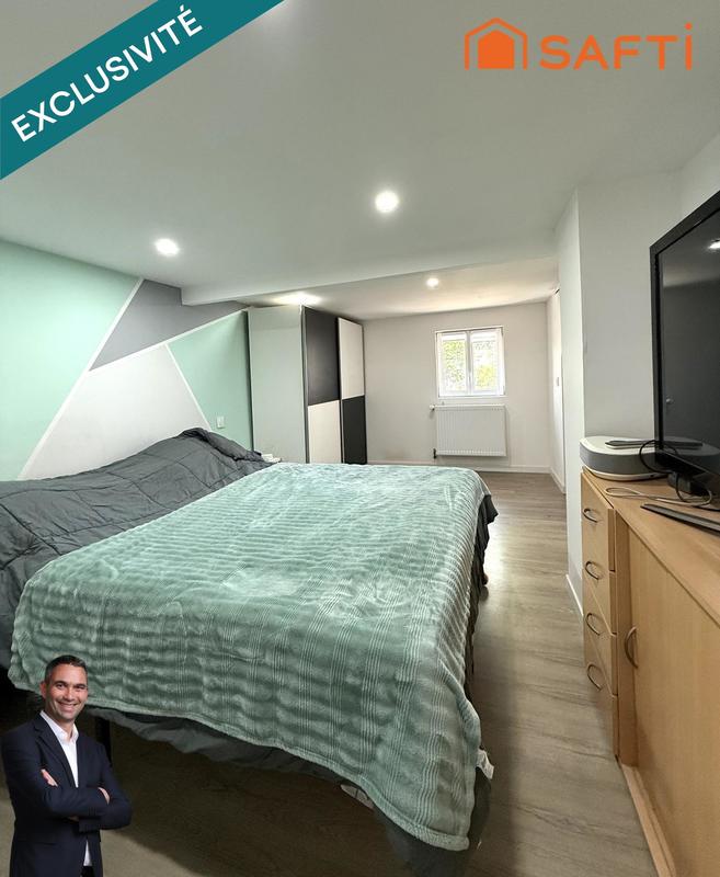 Maison - 163 m² - 8 pièces