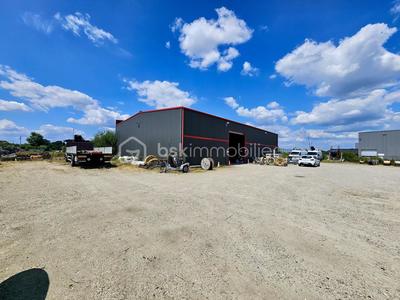 Local d'activité / Entrepôt - 354 m² - 3 pièces