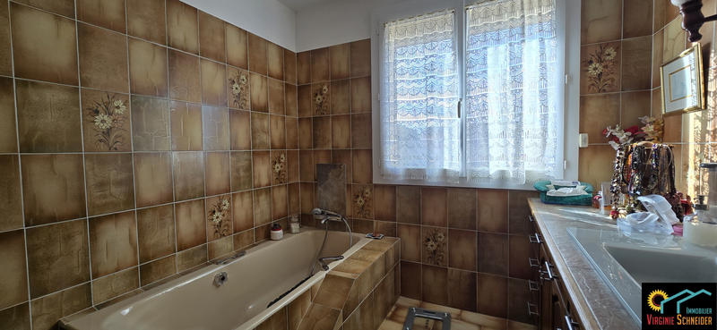 Maison - 160 m² - 5 pièces