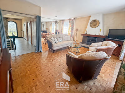 Maison - 152 m² - 7 pièces