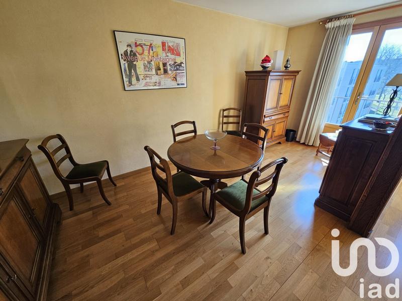 Appartement - 80 m² - 4 pièces