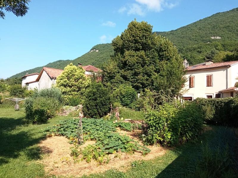 Maison traditionnelle - 180 m² - 7 pièces