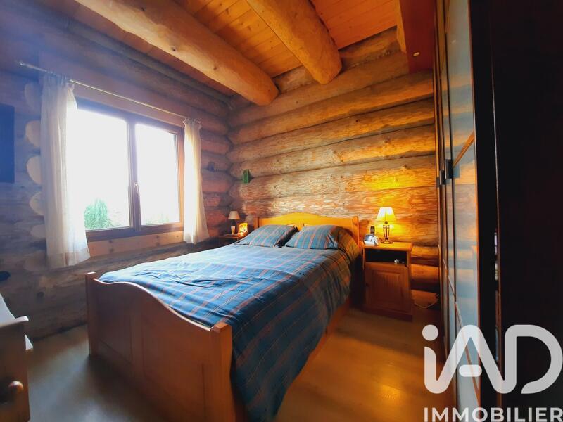 Maison - 104 m² - 4 pièces