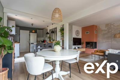 Maison - 104 m² - 5 pièces