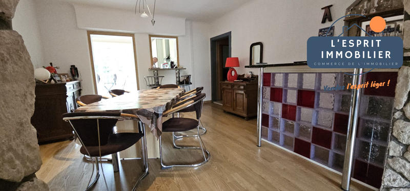 Maison - 107 m² - 5 pièces