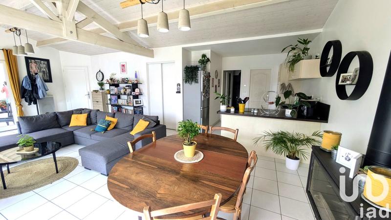 Maison - 98 m² - 5 pièces