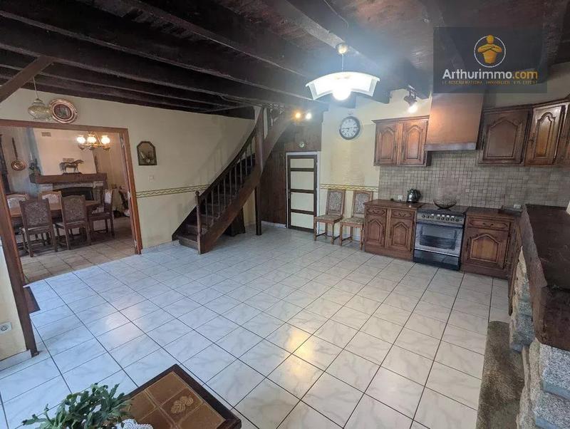 Maison - 104 m² - 5 pièces