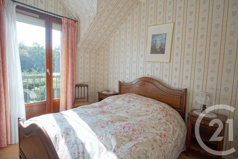 Maison - 115 m² - 7 pièces