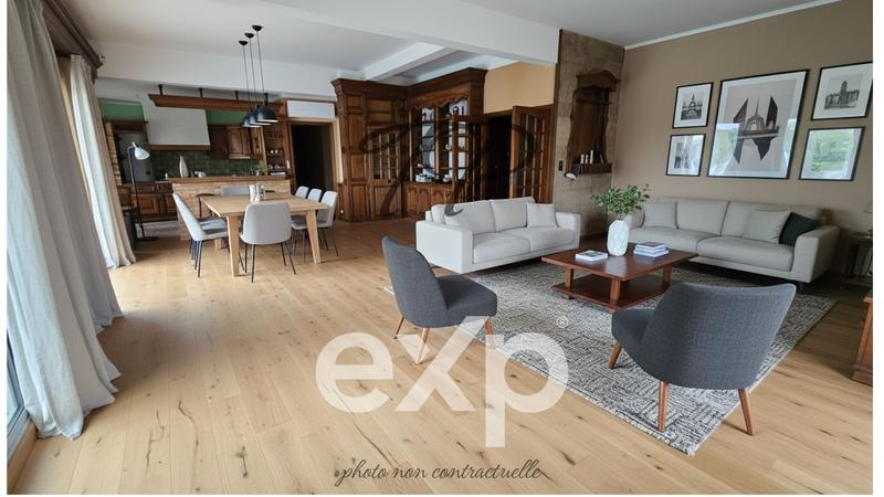 Appartement - 177 m² - 6 pièces