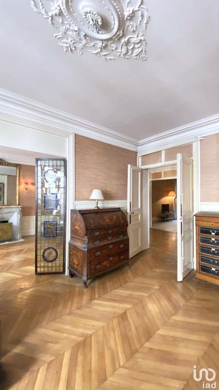 Local commercial - 110 m² - 6 pièces