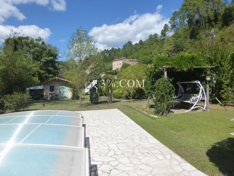 Maison - 103 m² - 5 pièces