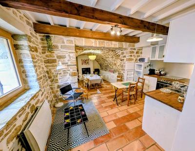 Maison en pierre - 114 m² - 4 pièces