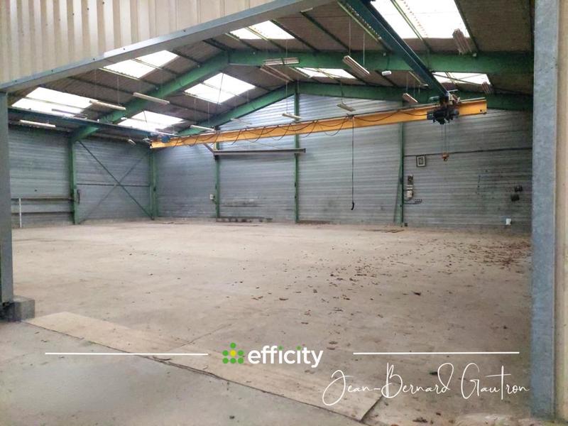 Entrepôt - 1 100 m² - 1 pièce