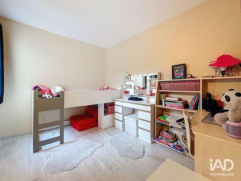 Appartement - 100 m² - 5 pièces