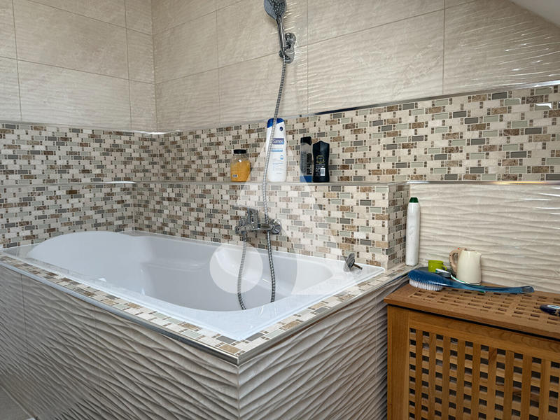 Maison - 149 m² - 7 pièces